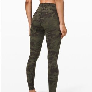 Camo Wunder Under High-Rise Legging Luxtreme 28"